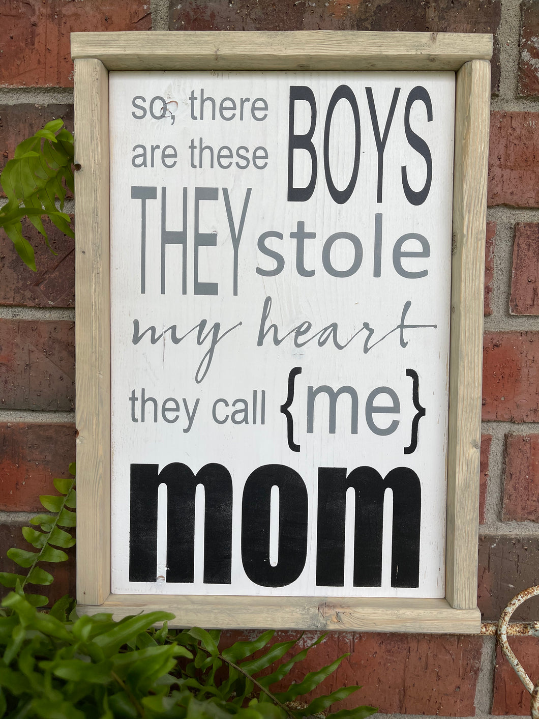 Boy mom